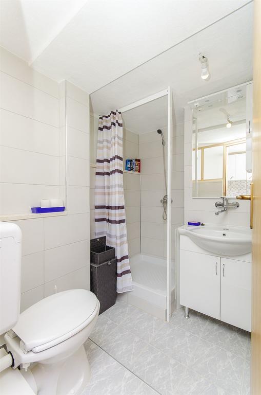 Apartment Antonio Bogomolje Buitenkant foto